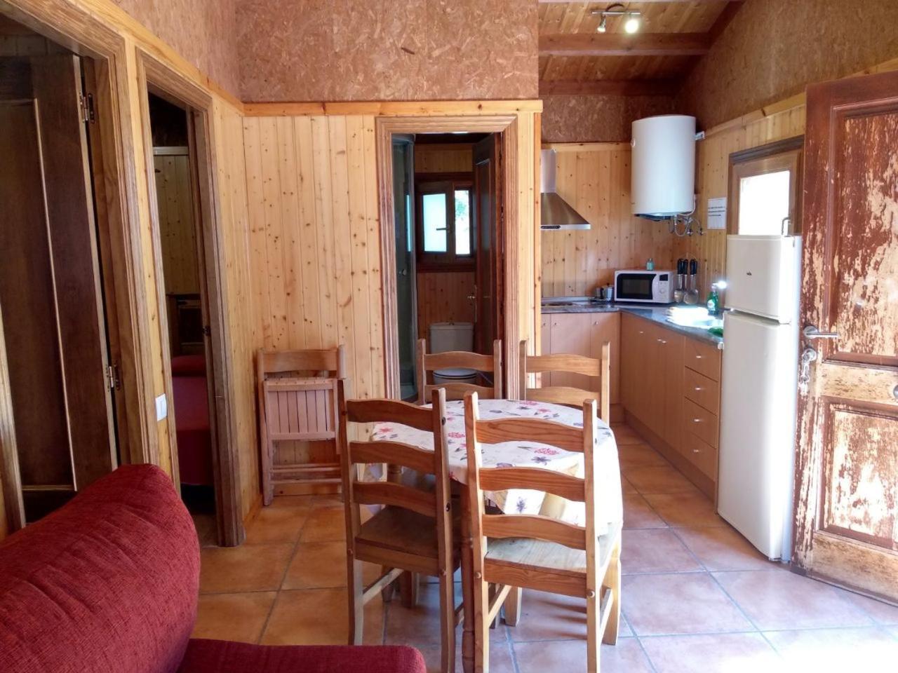 Camping Casa Fausto Cerca De Dinopolis Formiche Alto Ngoại thất bức ảnh