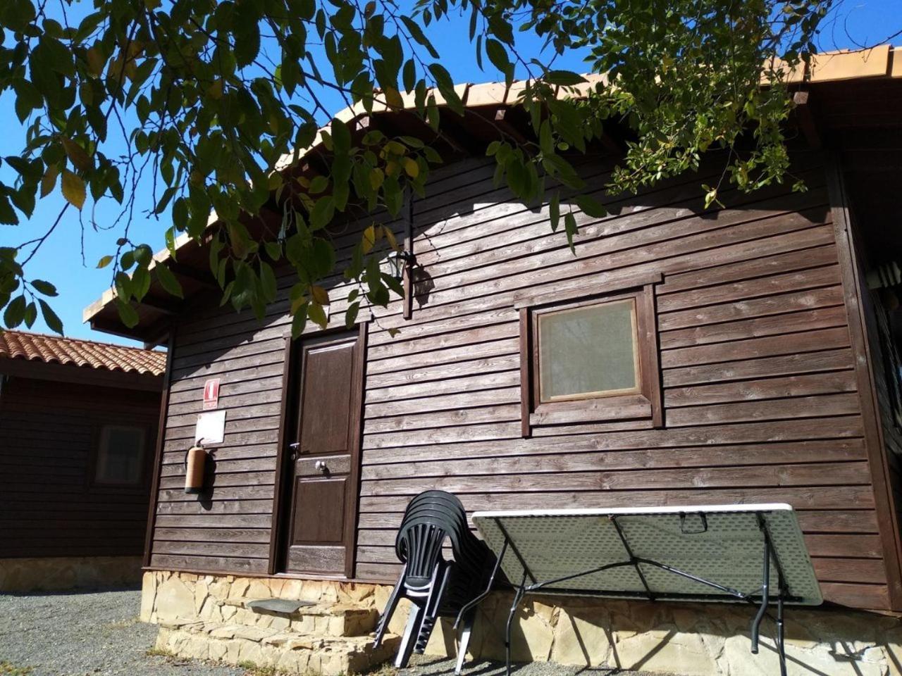 Camping Casa Fausto Cerca De Dinopolis Formiche Alto Ngoại thất bức ảnh